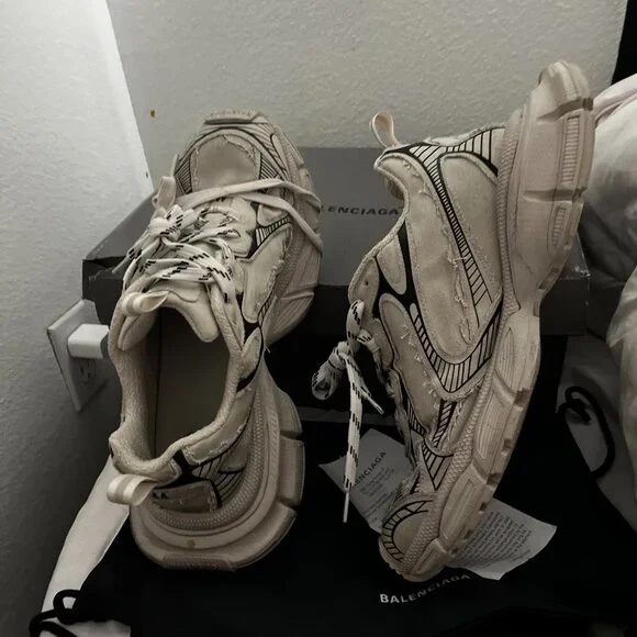 Balenciaga | Shoes | I Am Selling These Shoes Because They  display picture 2